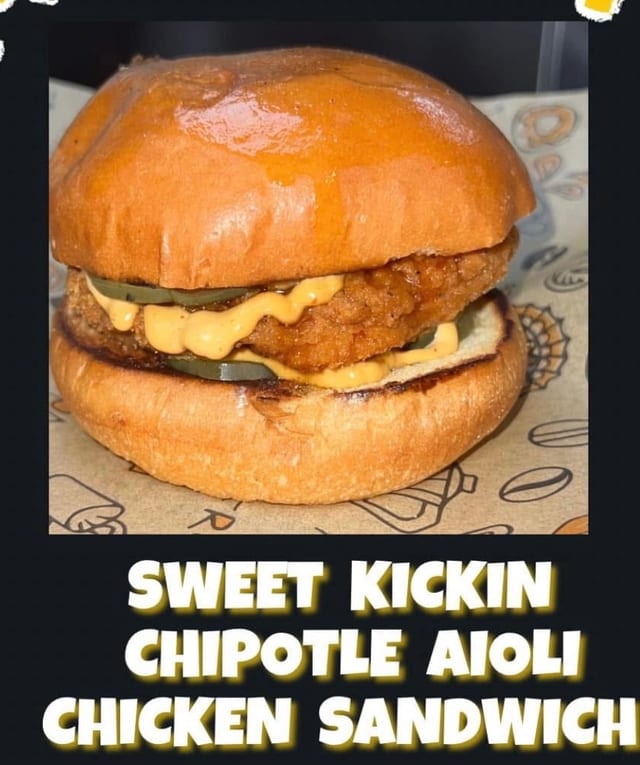 SWEET KICKIN' CHIPOTLE AIOLI CHICKEN SANDWICH.