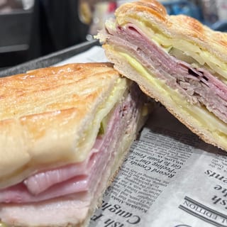 PRESSED CUBAN SANDWICH