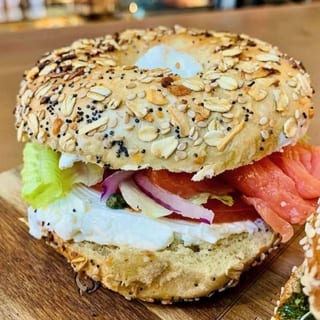 TIMES SQUARE LOX CREAM CHEESE